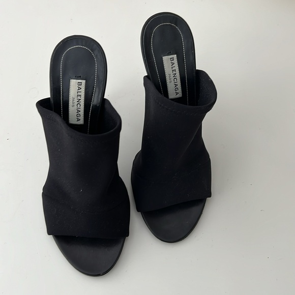 Balenciaga black open toe  heels - Picture 2 of 4